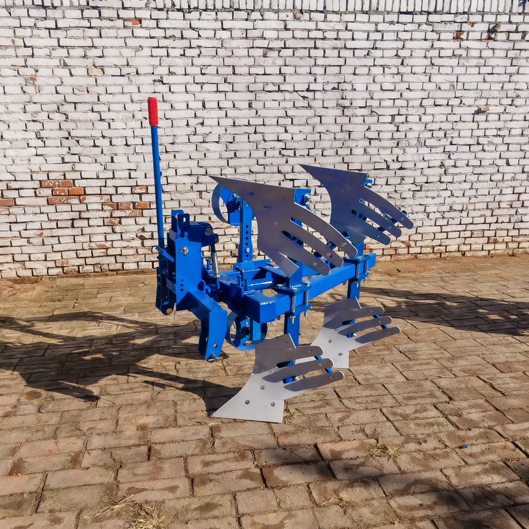 220型机械翻转犁 小四轮带双铧犁 手动翻转犁 小型2铧犁现货当日