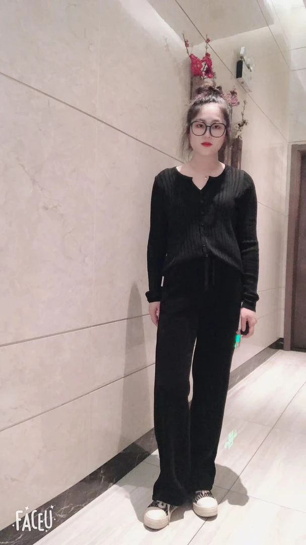设计师款时尚百搭黑色灯芯绒裤子阔腿裤