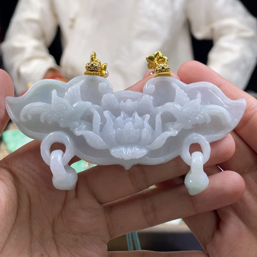 翡翠颈饰未镶嵌代编织