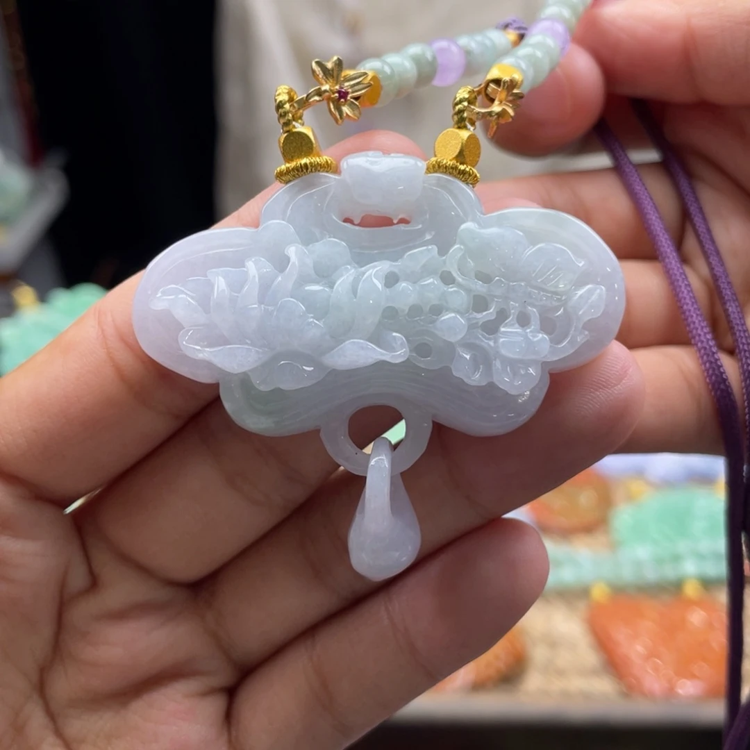 翡翠颈饰未镶嵌代编织