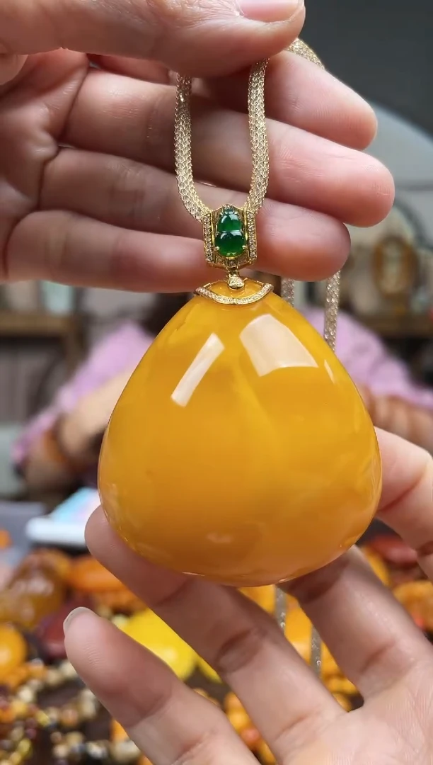 【闪购商品】琥珀裸石18K金镶嵌首饰 假1赔4（多样性发货1件