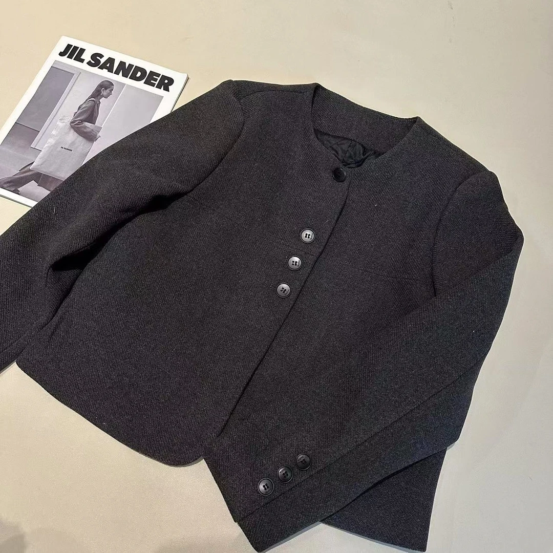 《姚家优麦汇》Y3928秋冬款小香风外套设计感百搭时尚休闲女款