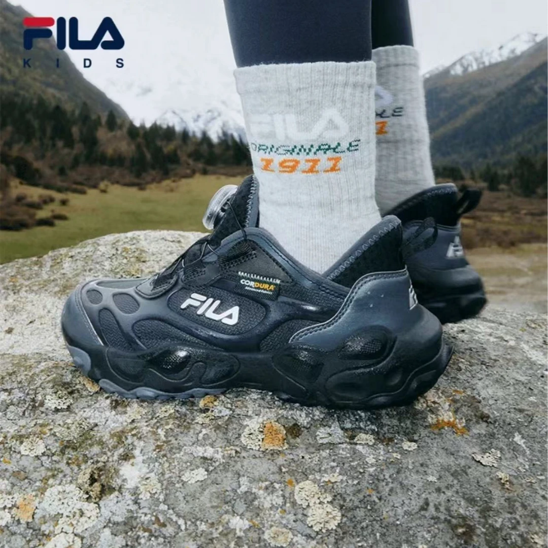 【斐乐儿童】2024年秋新款龙鲤中大童防水防风徒步户外鞋K15B432504