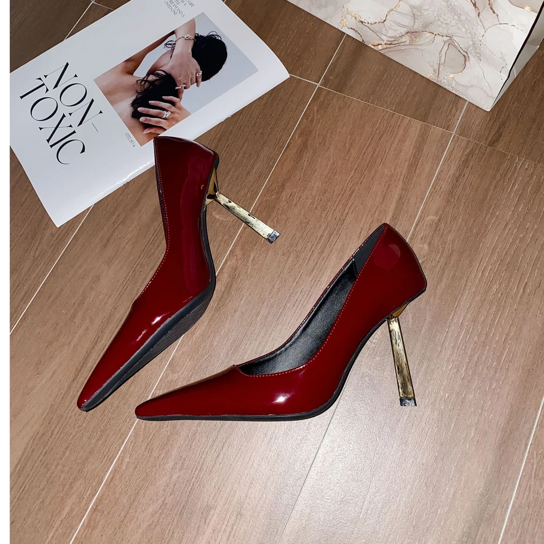 小金条2024秋冬新款黑色女士性感细跟高跟鞋单鞋酒红色女鞋