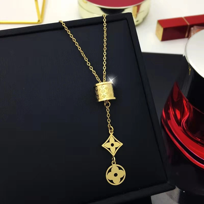 钛钢项链 老花圆柱四叶草流苏钛钢项链女