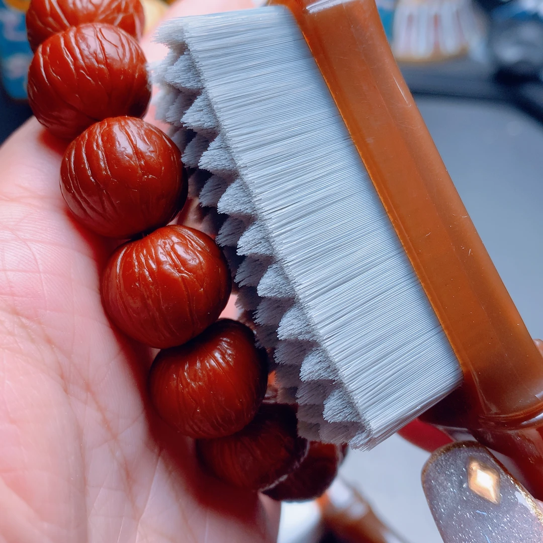 小巧精致迷你菱形格子小万毛刷竹炭加仿羊毛各一把