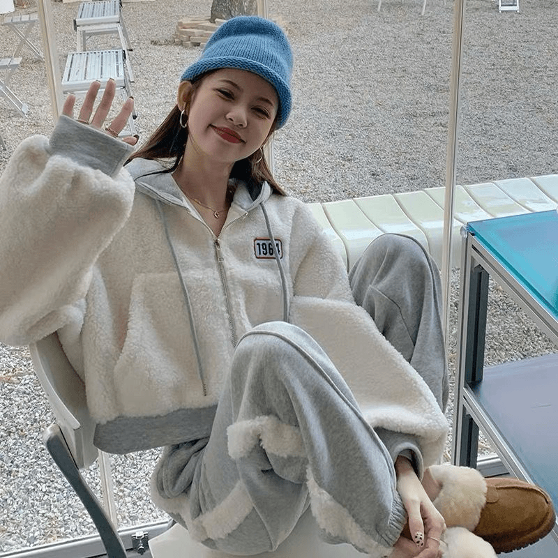 网红加绒运动套装女冬季小个子显高学院风减龄加厚卫衣卫裤两件套