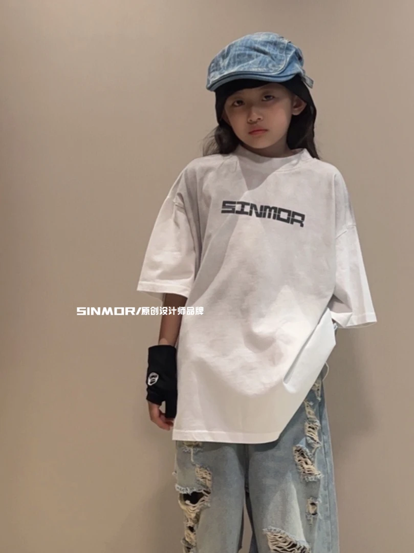 SINMOR原创白色短袖潮童字母