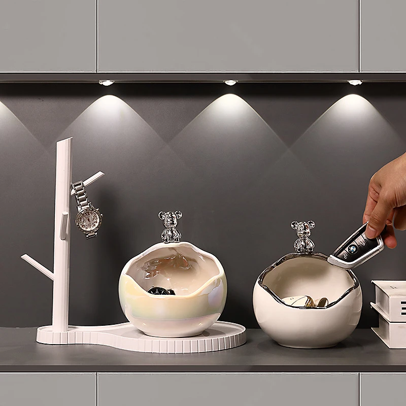 暴力熊钥匙收纳玄关摆件入户门口鞋柜客厅家居装饰品乔迁新居礼物