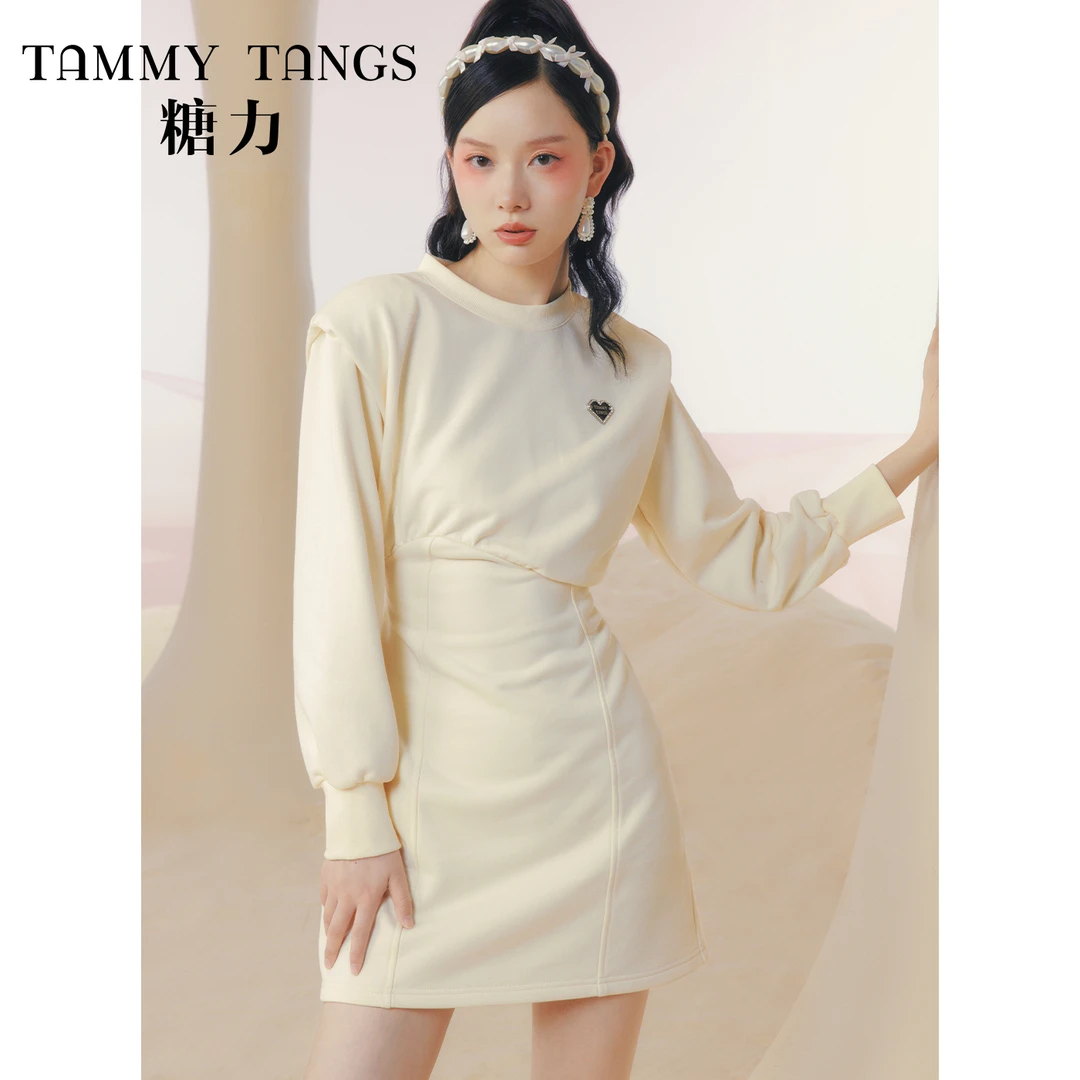 【老板娘夏天】糖力 秋冬季新款杏色长袖高腰显瘦垫肩卫衣连衣裙