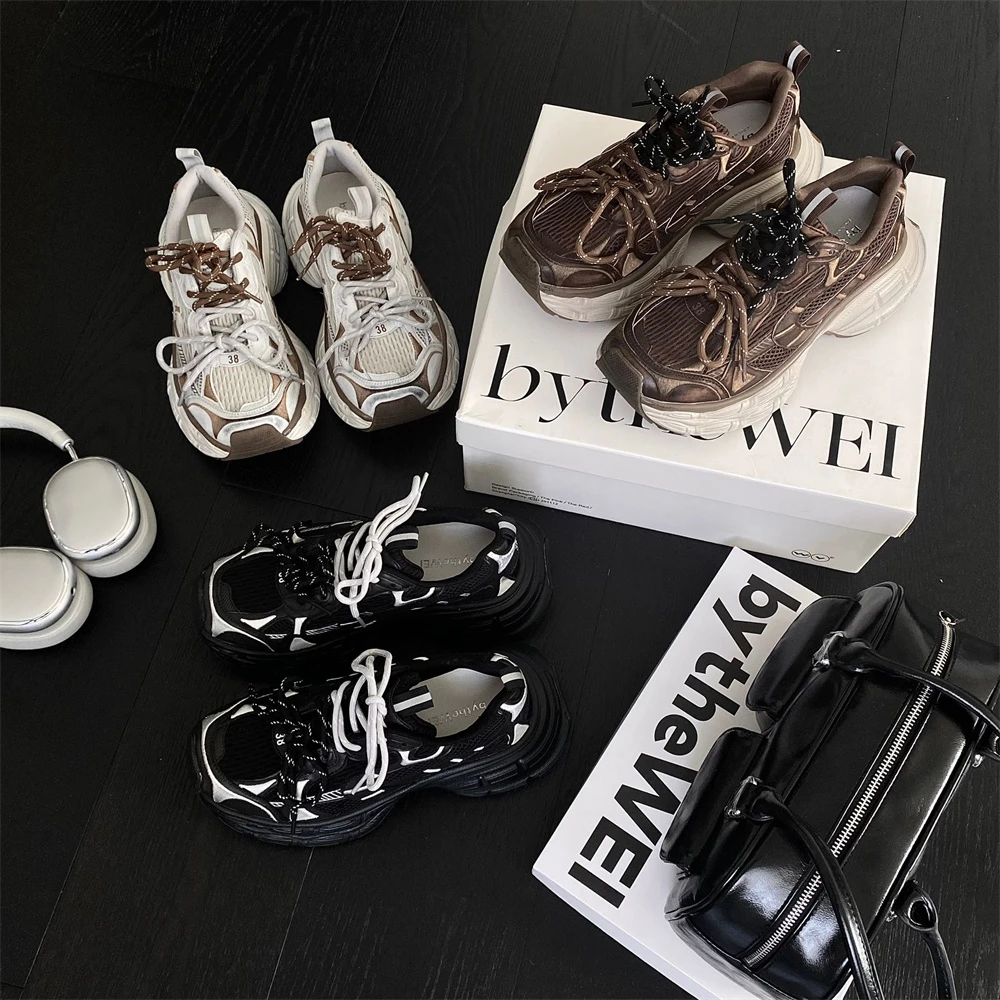 bytheWEI自制【焦糖巴斯克】原创设计刺绣做旧擦色复古休闲老爹鞋女