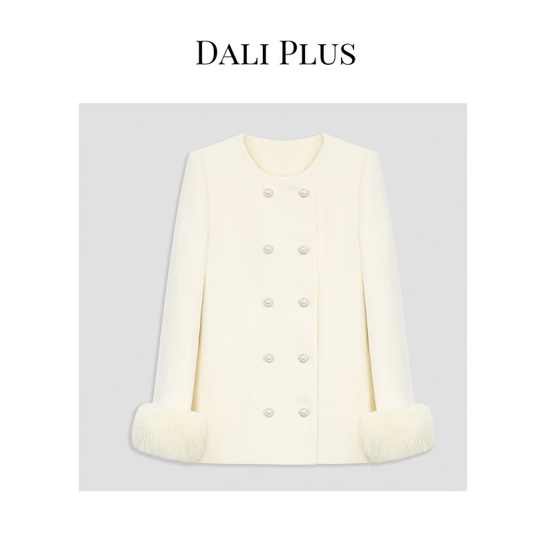 DALI PLUS100%绵羊毛拼接款气质狐狸毛时尚小香风鹅绒服-23XX0055