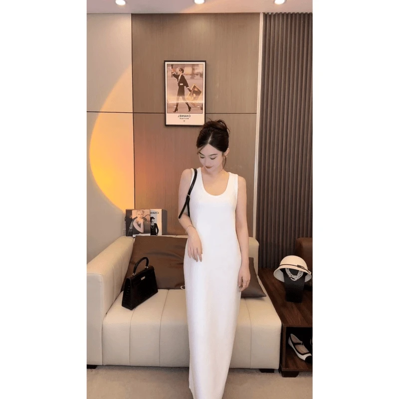 DALI PLUS时尚休闲简约舒适修身纯色背心吊带连衣裙-23T-03096