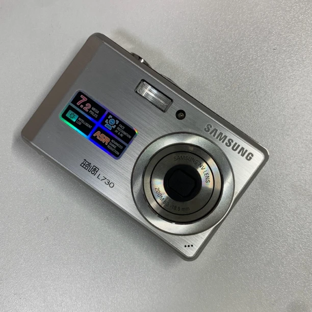 95新 Samsung/三星 l730 720w像素 热门冷白磨皮