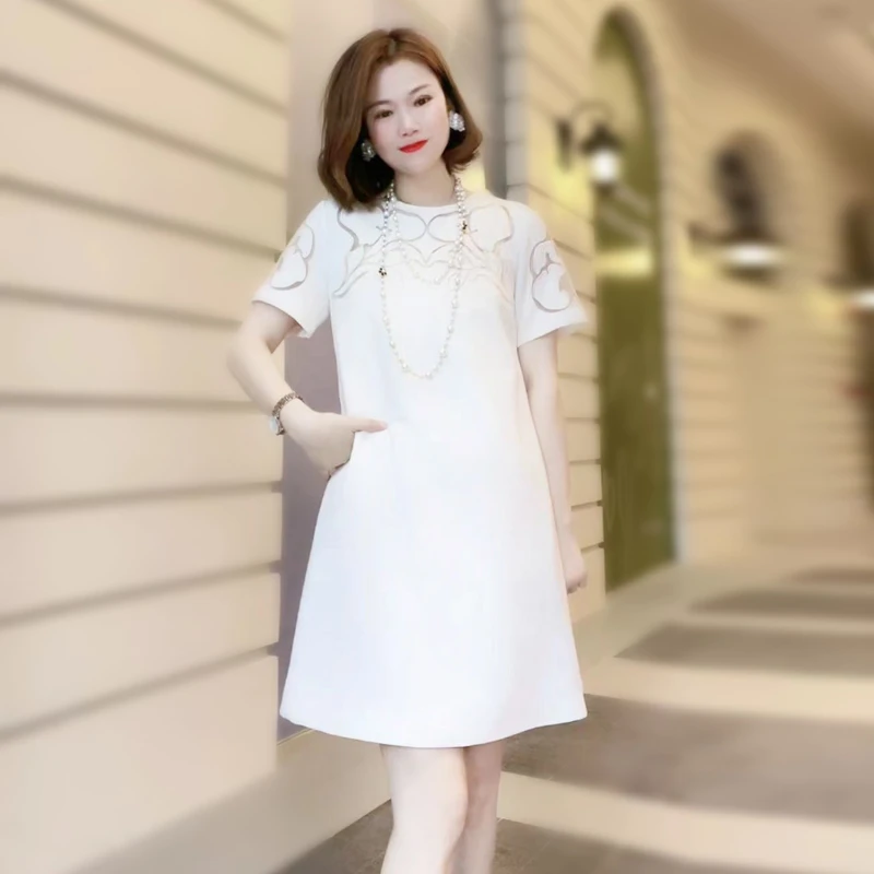 夏季新款气质女简约气质显瘦百合刺绣中长款裙子2510