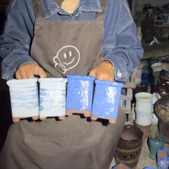 红陶20CM以下口9高13瑕疵