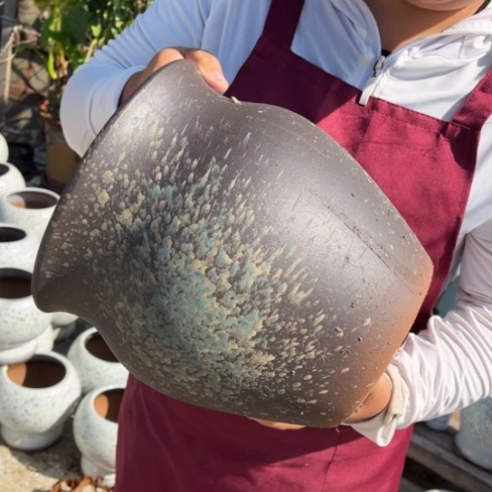 红陶20CM以下口20高24瑕疵