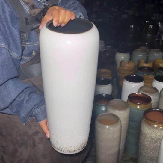 红陶20CM以下口12高44
