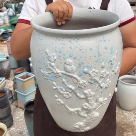 红陶20CM以下口25高36瑕疵