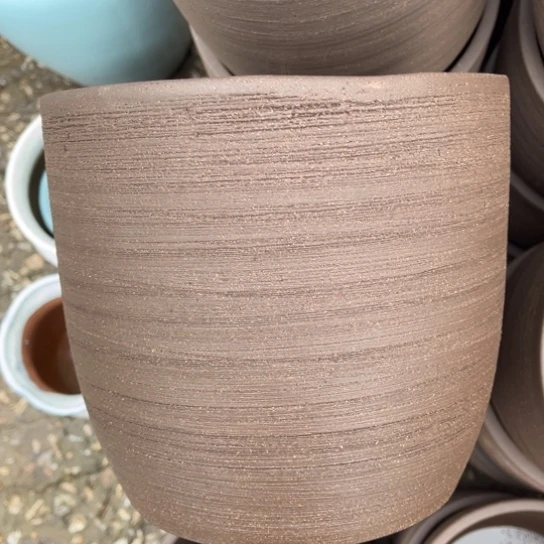 红陶20CM以下口22高21瑕疵