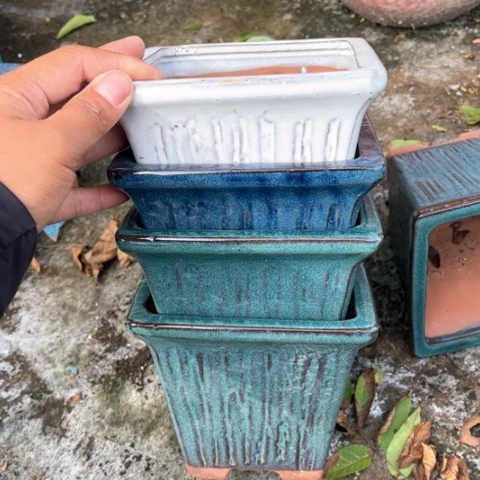 红陶20CM以下口14高13瑕疵