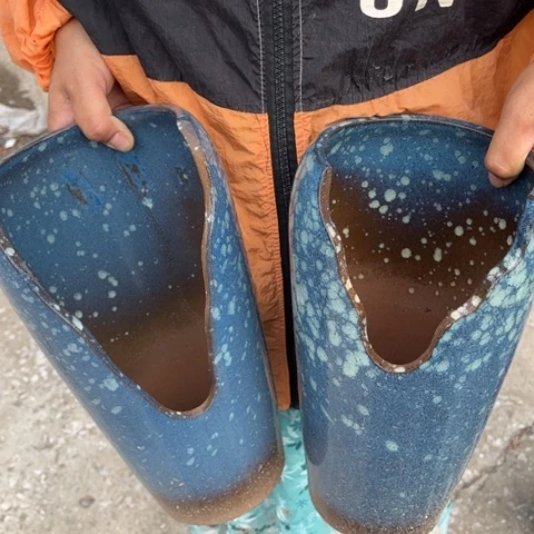 红陶20CM以下口14高30瑕疵