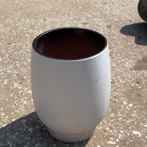 红陶20CM以下口20高31瑕疵