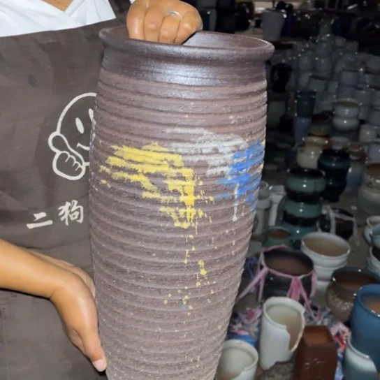 红陶20CM以下口16高40瑕疵