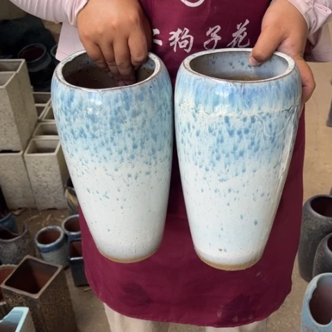 红陶20CM以下口12高28瑕疵