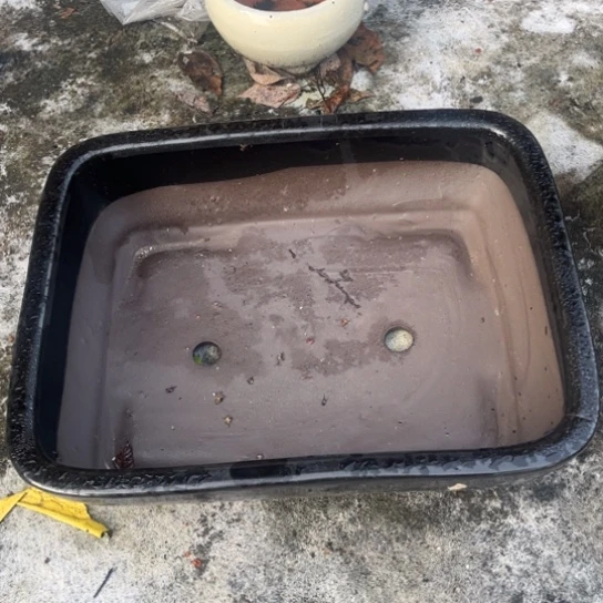 红陶20CM以下长32宽25高9瑕疵