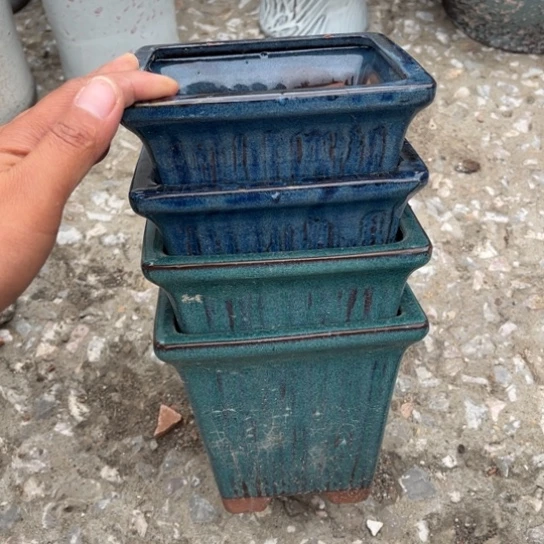 红陶20CM以下口14高13瑕疵