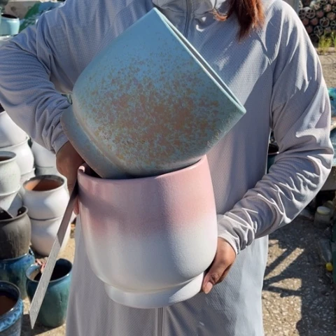 红陶20CM以下口19高21瑕疵