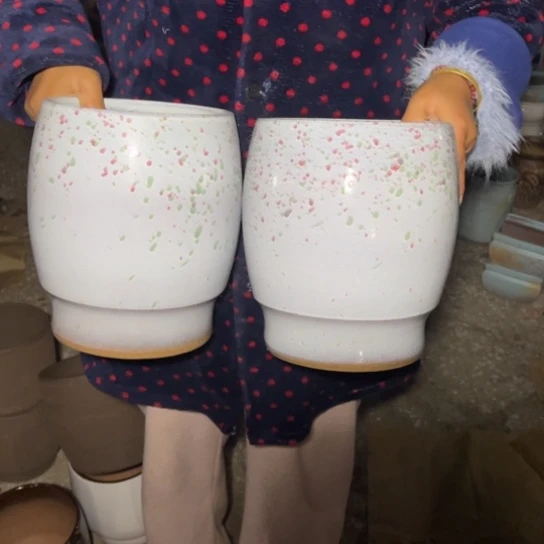 红陶口19高24瑕疵