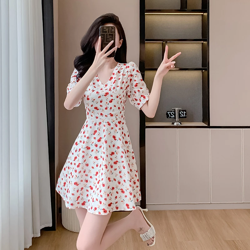 碎花雪纺150cm小个子穿搭连衣裙女夏季2025新款收腰气质高级短裙