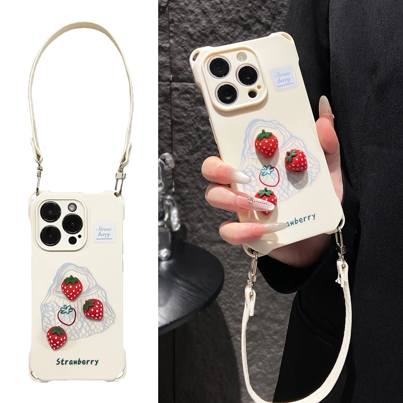 舜翔草莓手袋适用于苹果15promax手机壳四角挂绳iPhone13/14防摔