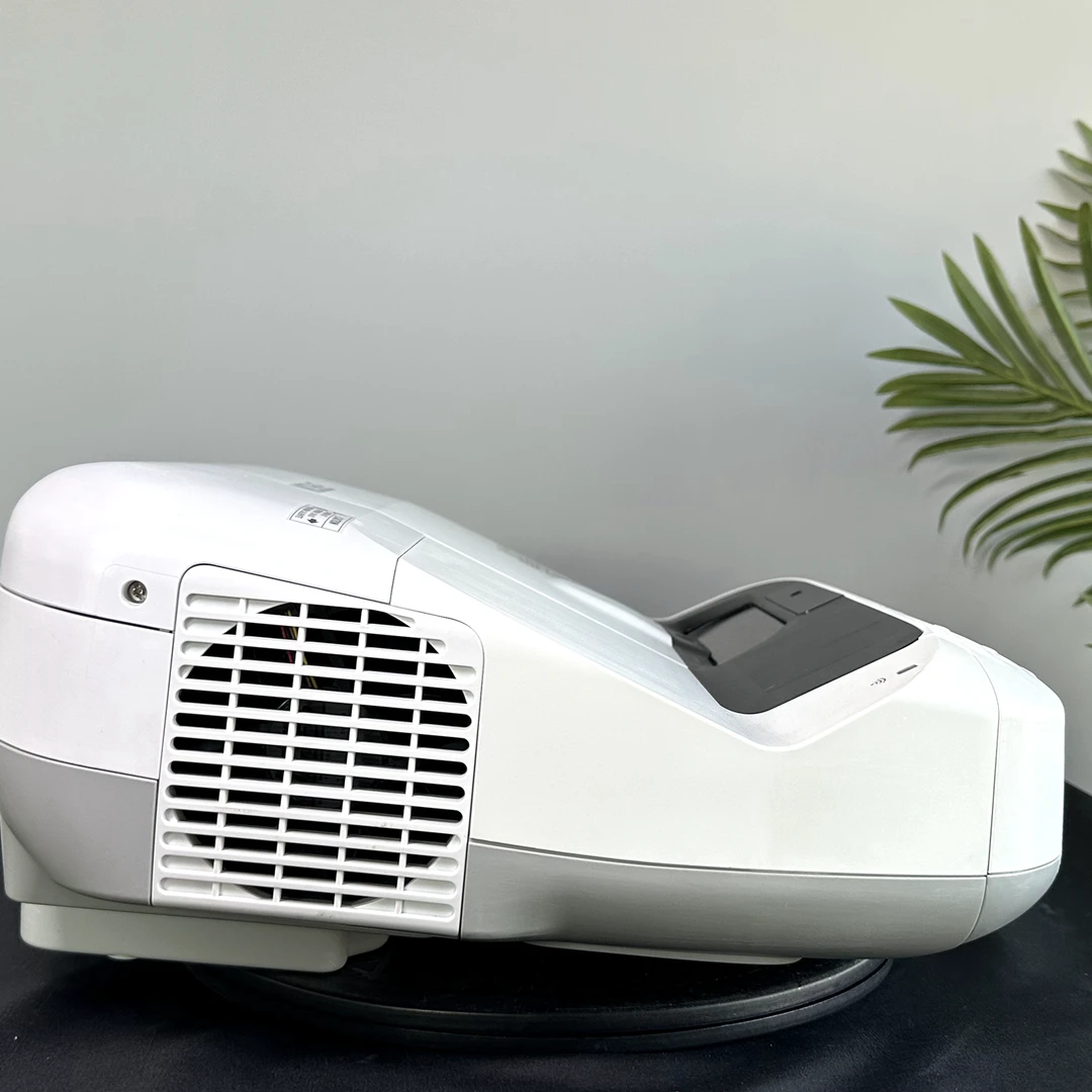 95新  二手型号585W/595WI/685WI/675WI/685W灯泡3500流明720P