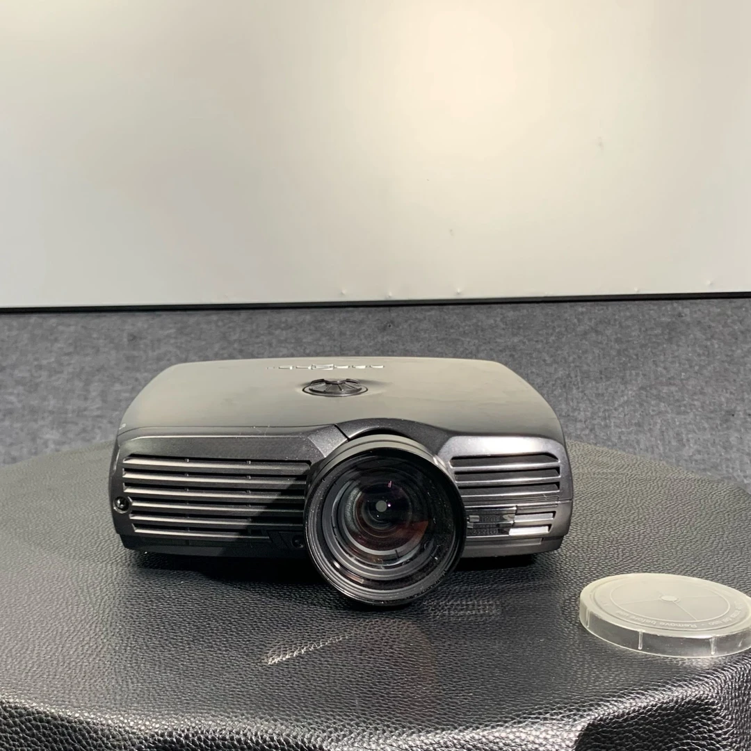 95新  二手型号F20+灯泡3500流明1080P大芯片