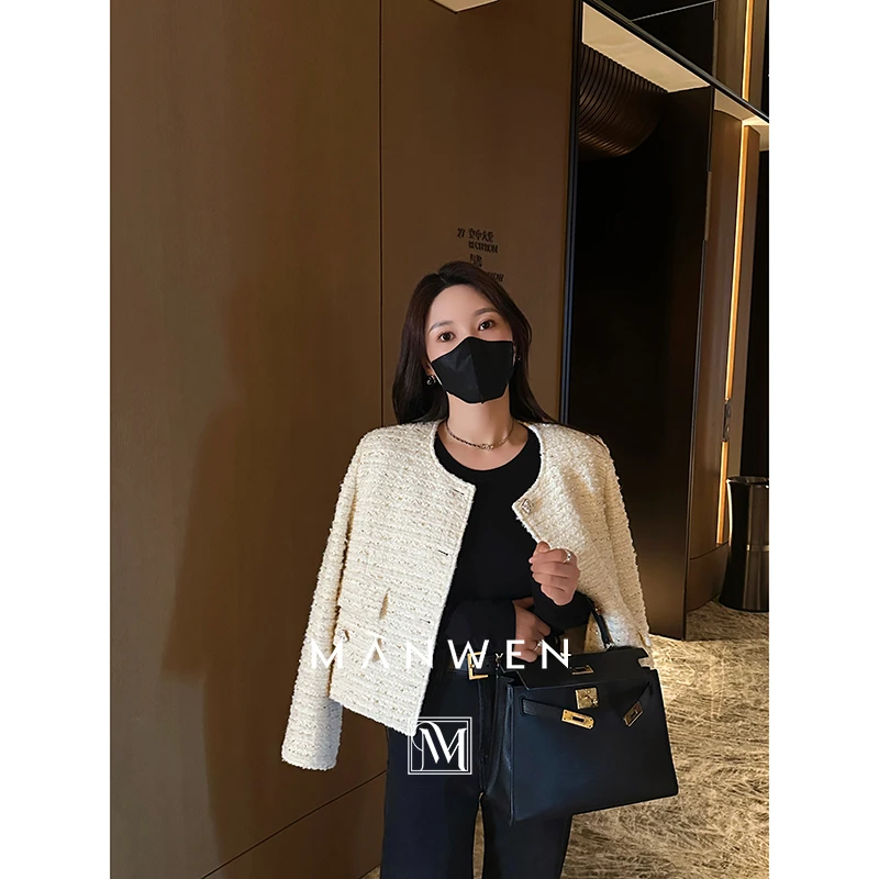 【曼文kiki】“琉璃白茶”名媛法式金线编织圆领羊毛短外套 MANA310