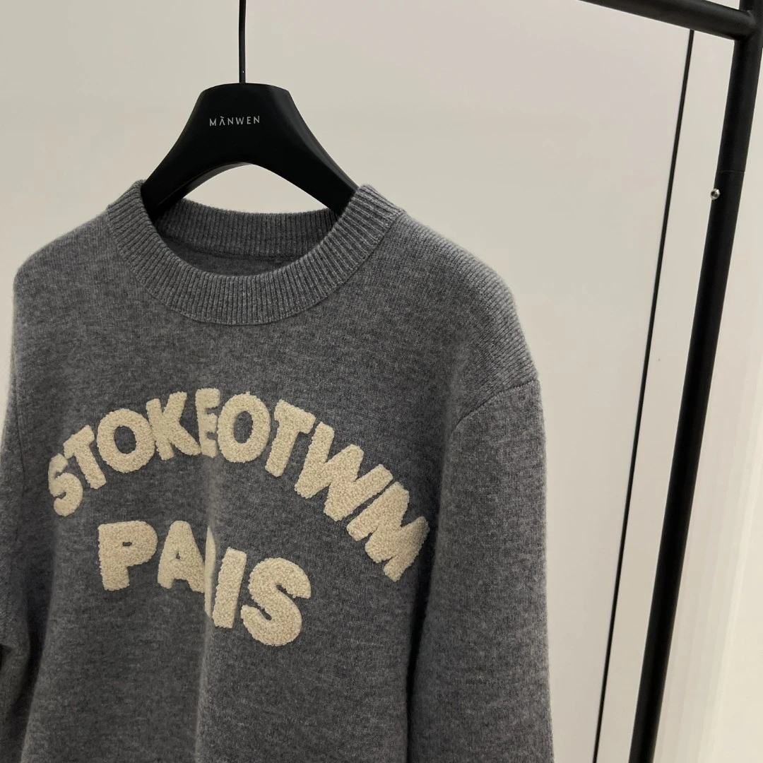 【曼文kiki】字母毛衣MAN220164