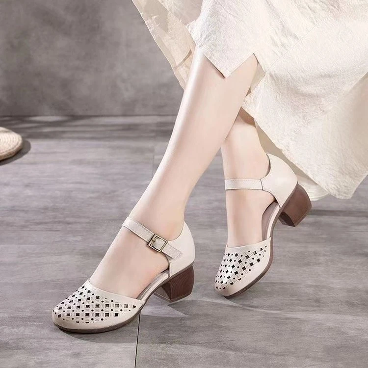 包头镂空罗马粗跟凉鞋女皮面复古中空圆头妈妈鞋（脚宽胖拍大一码）