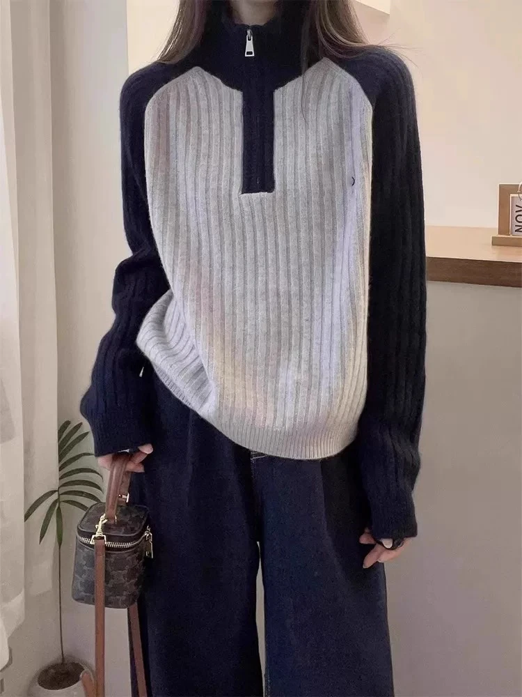 拼色立领插肩袖刺绣半拉链套头长袖毛衣