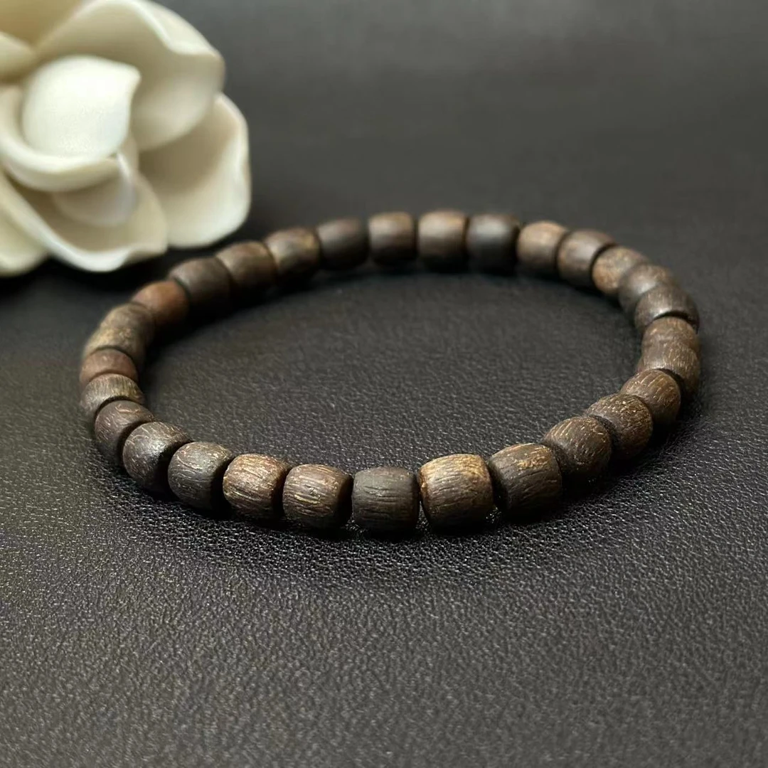 【本草】W004沉香沉水莺歌绿奇楠0.6单圈桶珠手串（多样性发货一条）