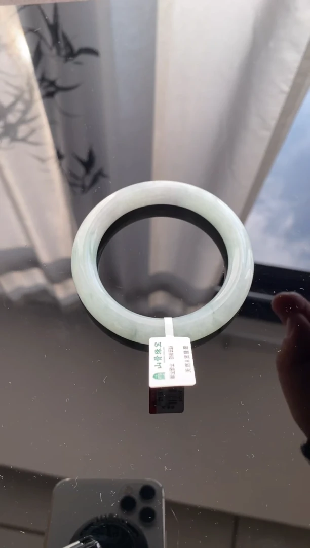 【闪购商品】翡翠手镯未镶嵌62号圈口55.7*9.9*9.8