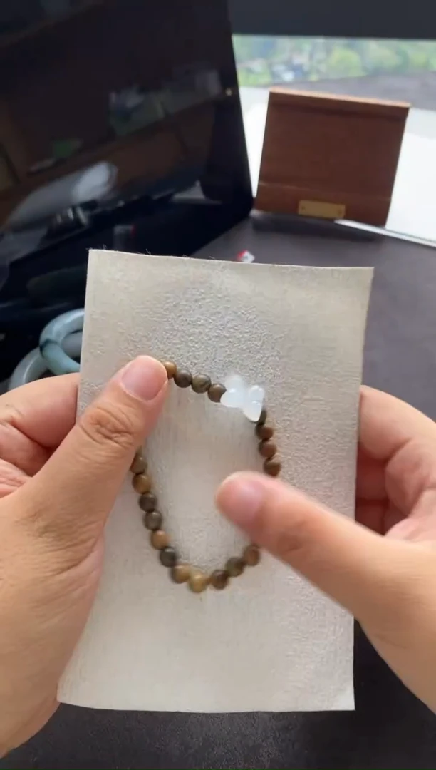 【闪购商品】翡翠手绳未镶嵌A2