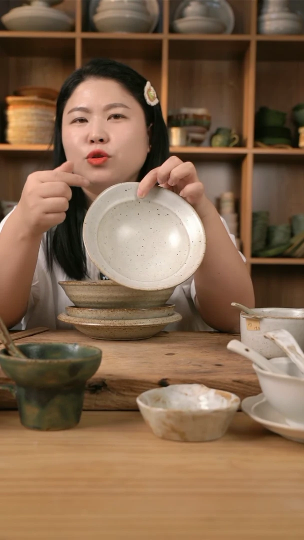 【闪购商品】盘景德镇奶奶系列盘子
