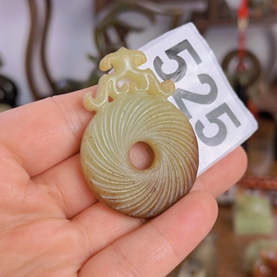 【闪购商品】和田玉（糖玉）颈饰未镶嵌唐**，