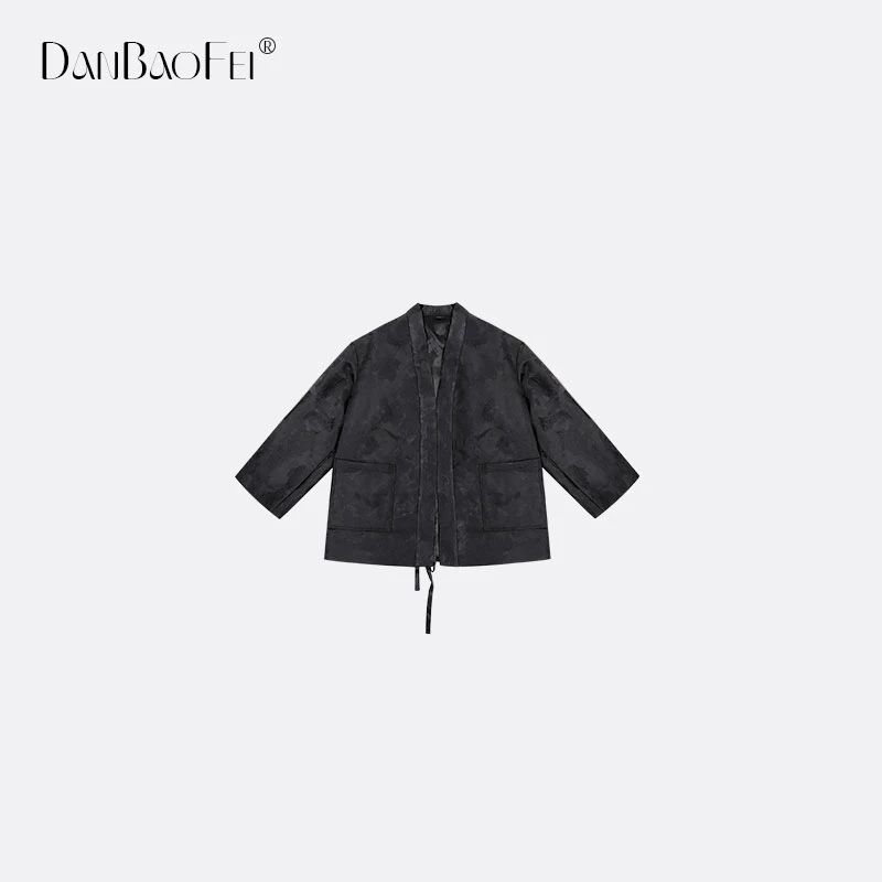 //新2024秋女装简约新中式绵羊毛立体提花道袍 YLM00150