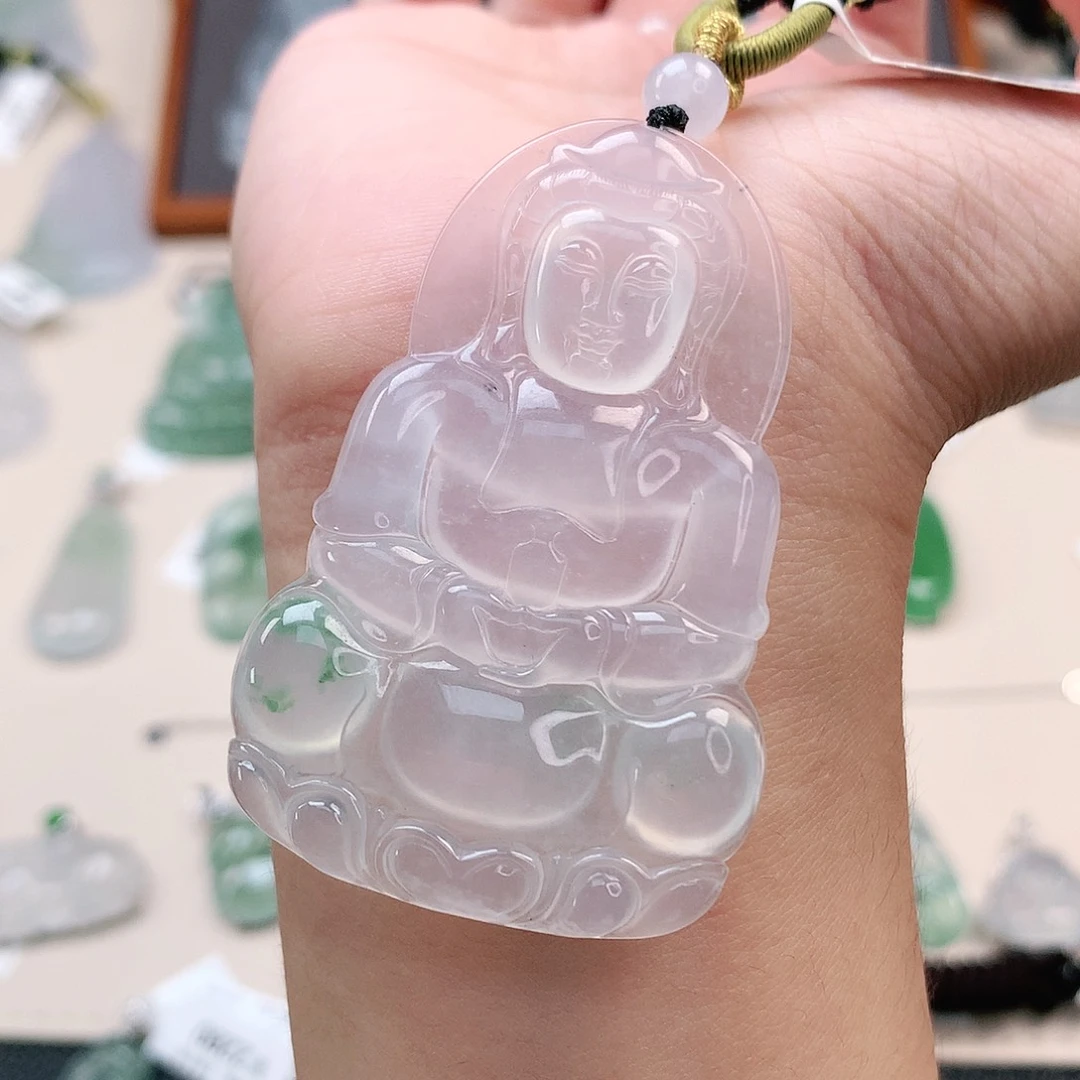 翡翠颈饰未镶嵌观音