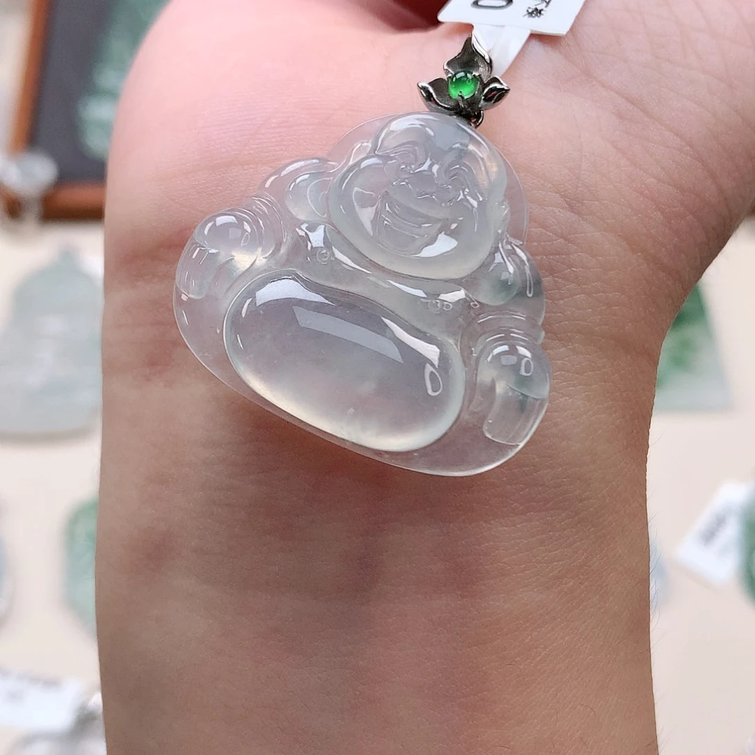 翡翠颈饰18K金镶嵌佛公
