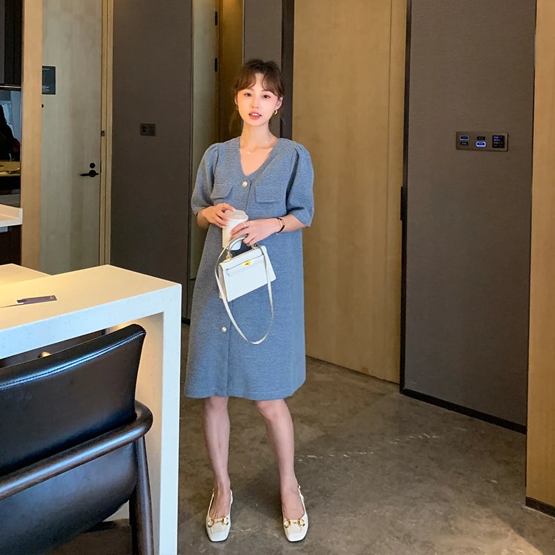 小香yyds~小众洋气V领短袖连衣裙孕妇格子连衣裙A字裙子韩版辣妈